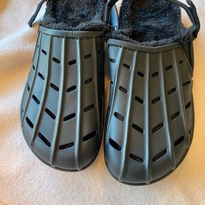 Men's Black Slip-On Loafers 15Ew